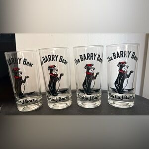 The BARRY Bear Glass Set. Pepsi collector 1970’s